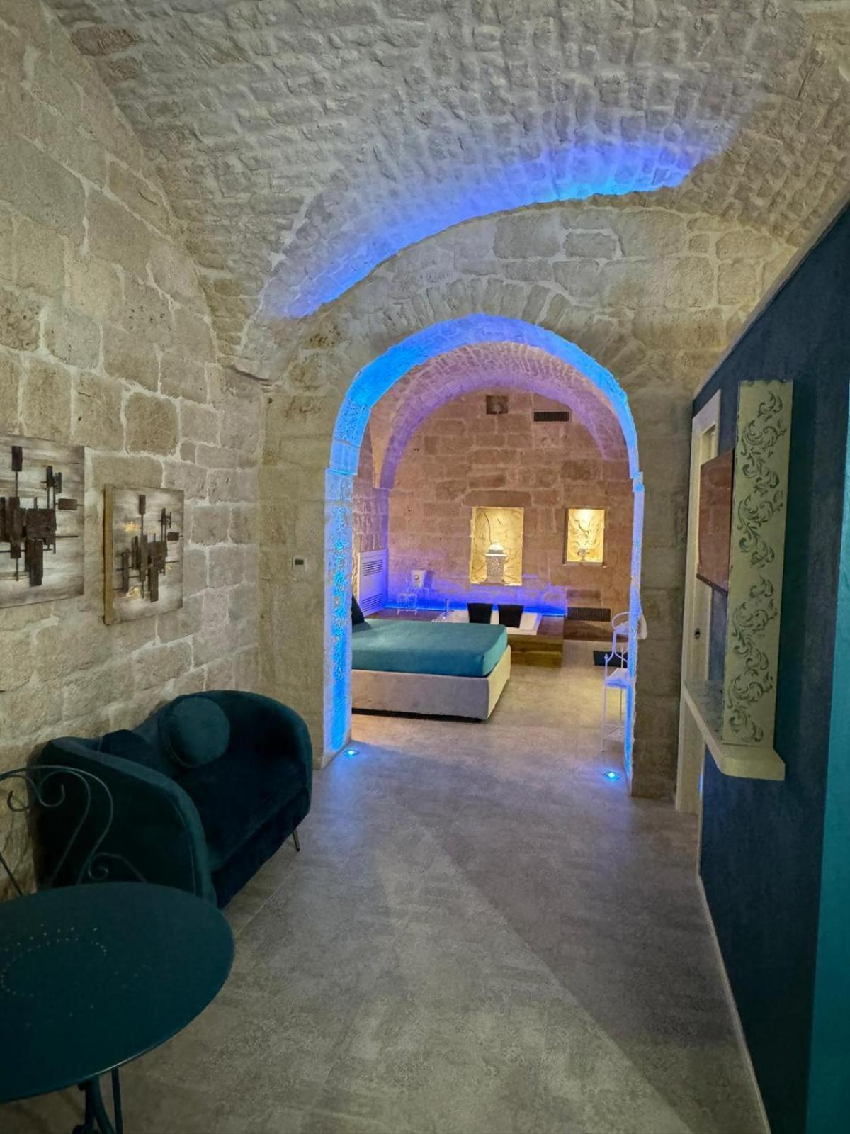 Lwg Suite 17 Martina Franca Bagian luar foto